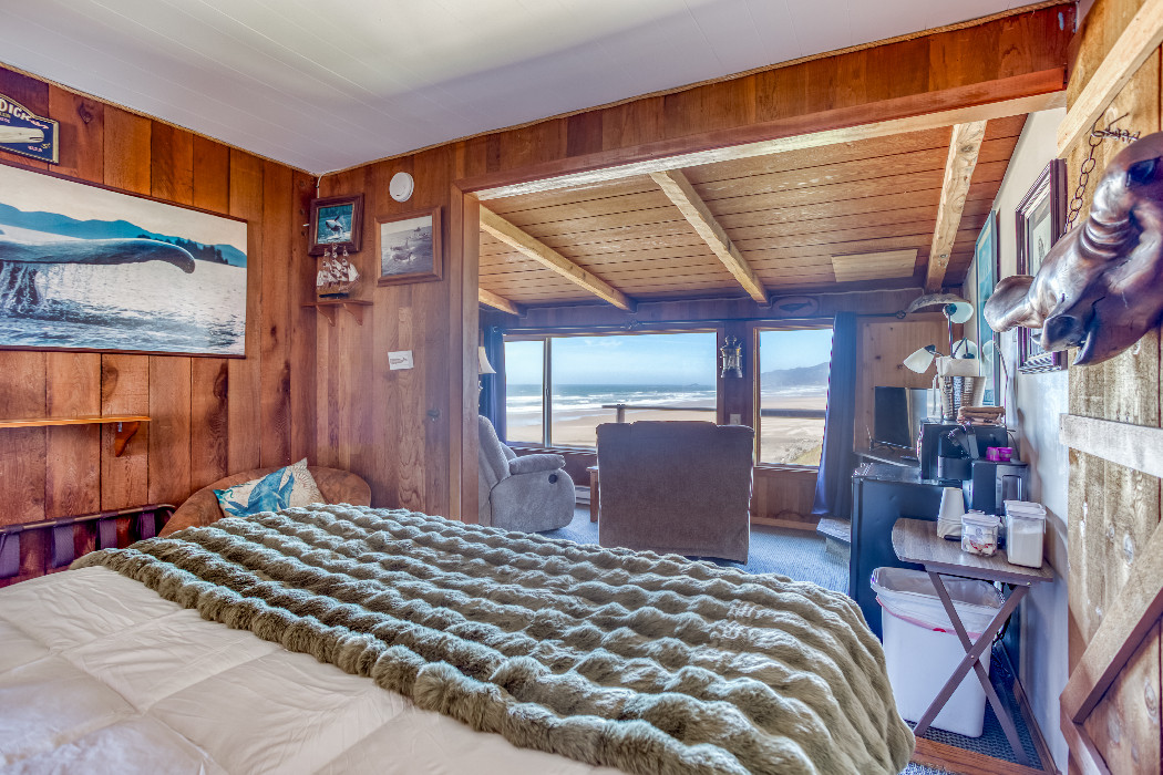 Whaler Room