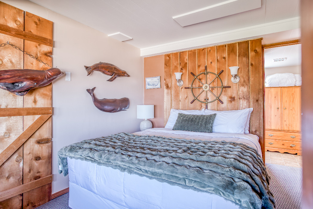 Whaler Room